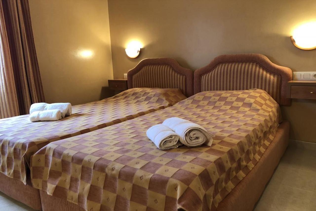 Hotel Pete Платья-де-Аро Экстерьер фото