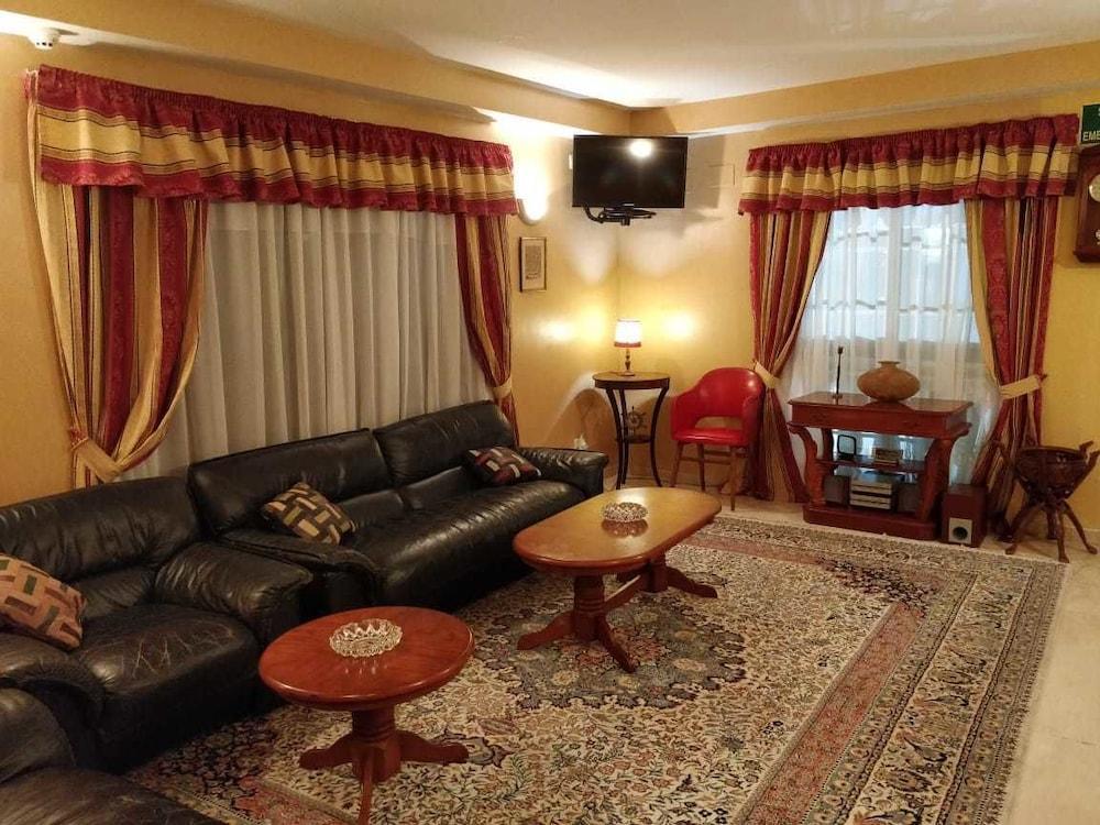 Hotel Pete Платья-де-Аро Экстерьер фото